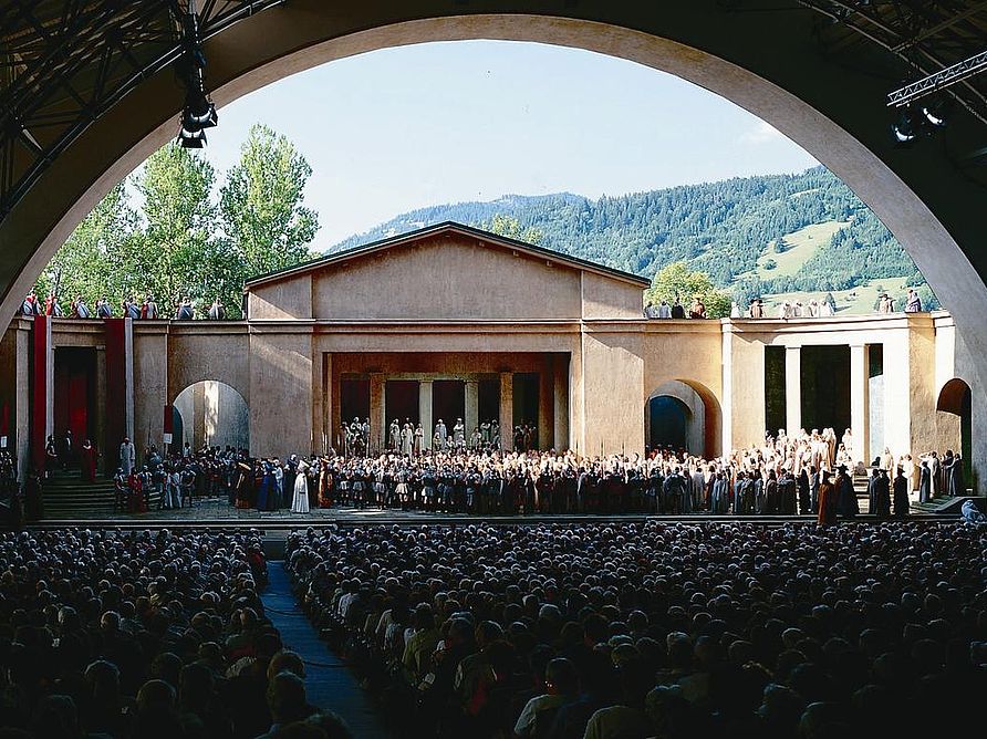 What You Need to Know about the Oberammergau Passion Play Alumni