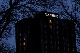 auggie_sign