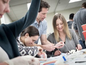 learning suturing technique