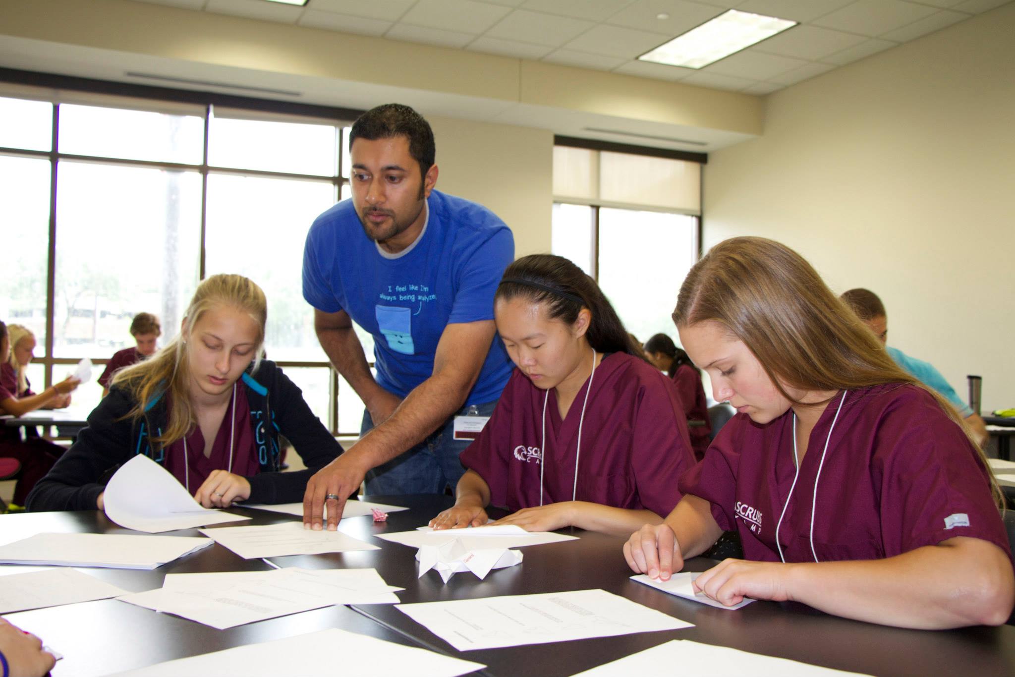We Scrubs Alumni, Parents, and Friends Augsburg University