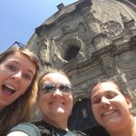 Selfie in front of Mexican architecture