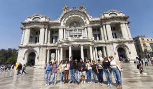 Group of students in Mexico City