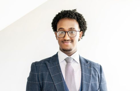 Zair Hashi ’26 receives Fulbright to teach in Uruguay