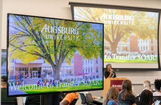 Augsburg awarded for transfer student support