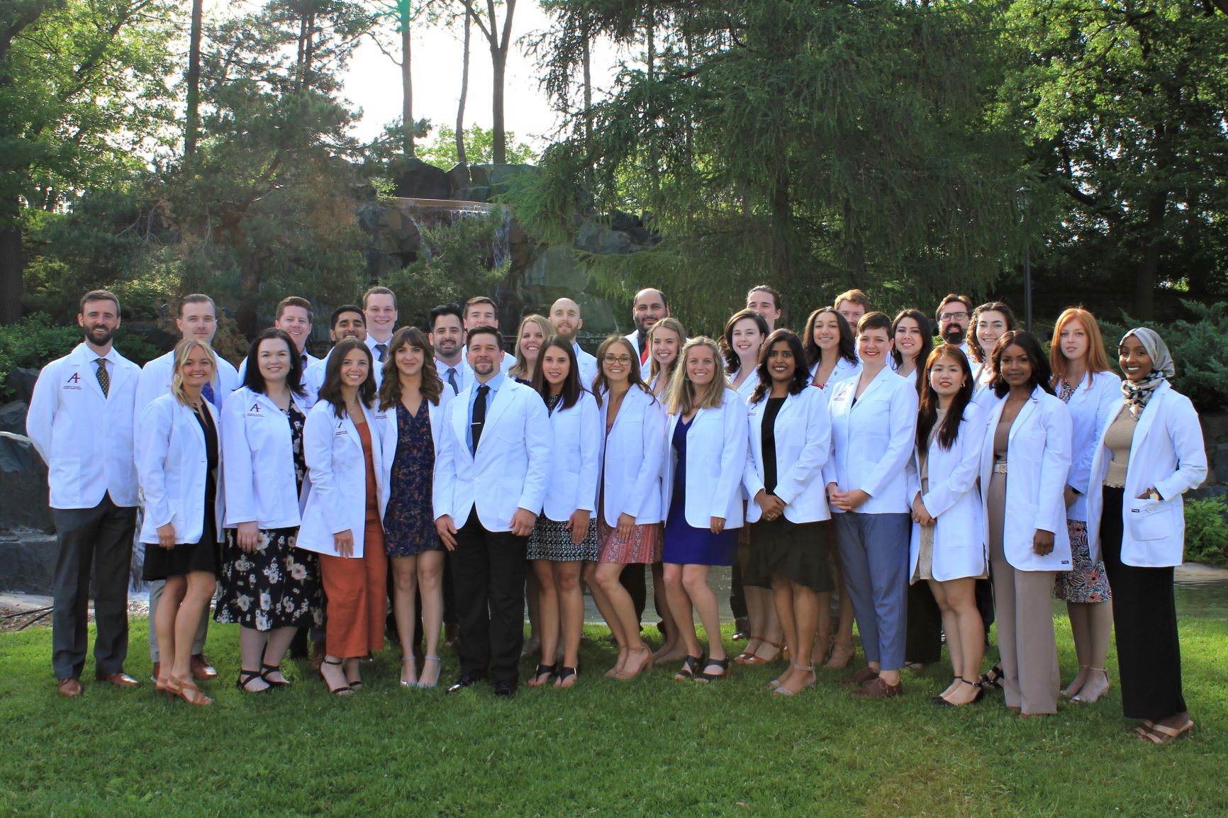 Class of 2022 White Coat Ceremony - Master of Science in Physician Assistant  Studies | Augsburg University