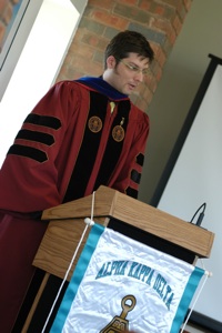 Professor Lars Christiansen speaking at the awards ceremony.